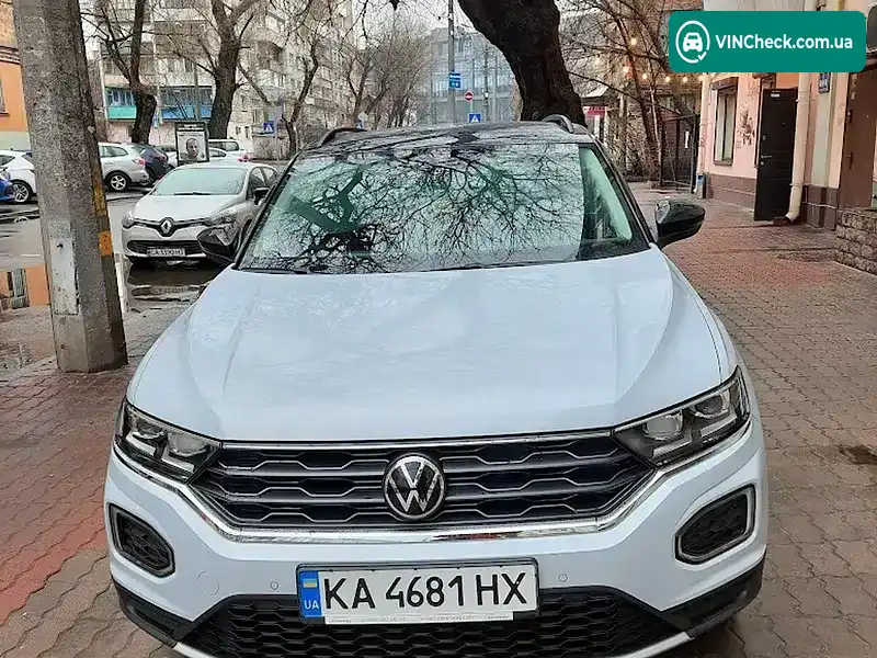 Volkswagen T-Roc 2021, фото з оголошення 2 з 20, VIN WVGZZZA1ZNV084114