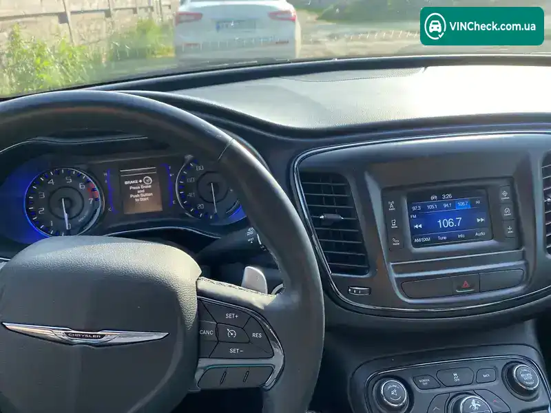 Chrysler 200 2015, фото з оголошення 1 з 20, VIN 1C3CCCBB7GN124174