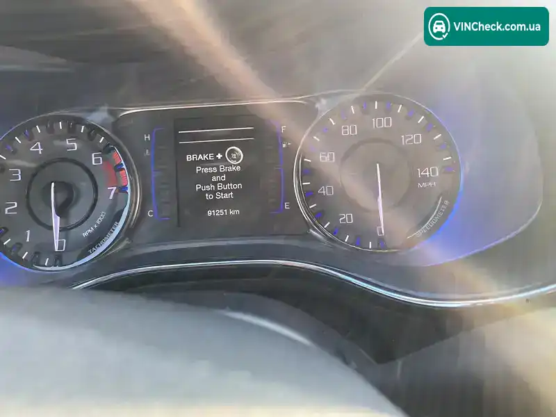 Chrysler 200 2015, фото з оголошення 2 з 20, VIN 1C3CCCBB7GN124174