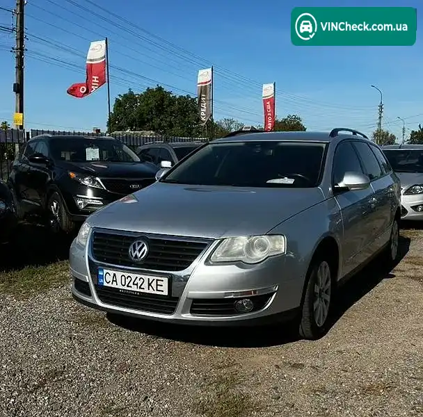 Volkswagen Passat 2010, фото з оголошення, VIN WVWZZZ3CZAE172734