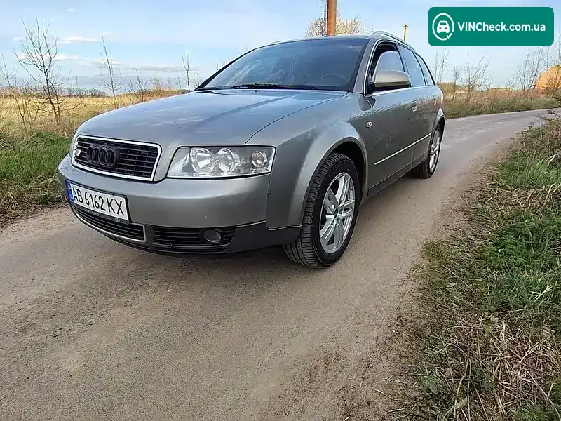 Audi A4 2002, фото з оголошення 2 з 20, VIN WAUZZZ8E03A196860