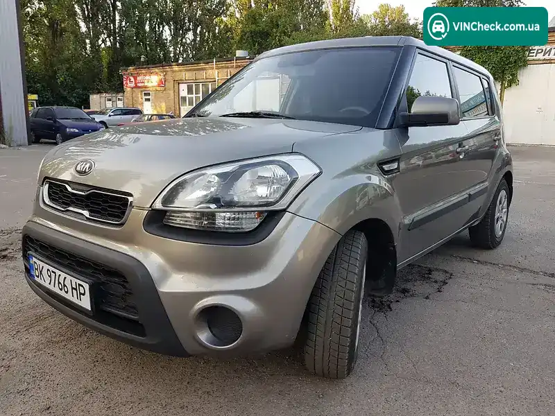 Kia Soul 2013, фото з оголошення 1 з 20, VIN KNAJT811AD7568848