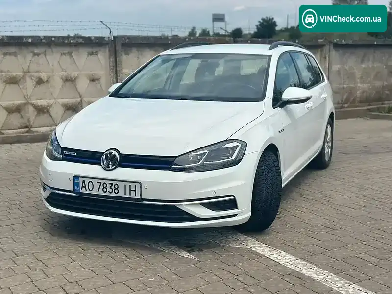 Volkswagen Golf 2020, фото з оголошення 2 з 15, VIN WVWZZZAUZLP543657
