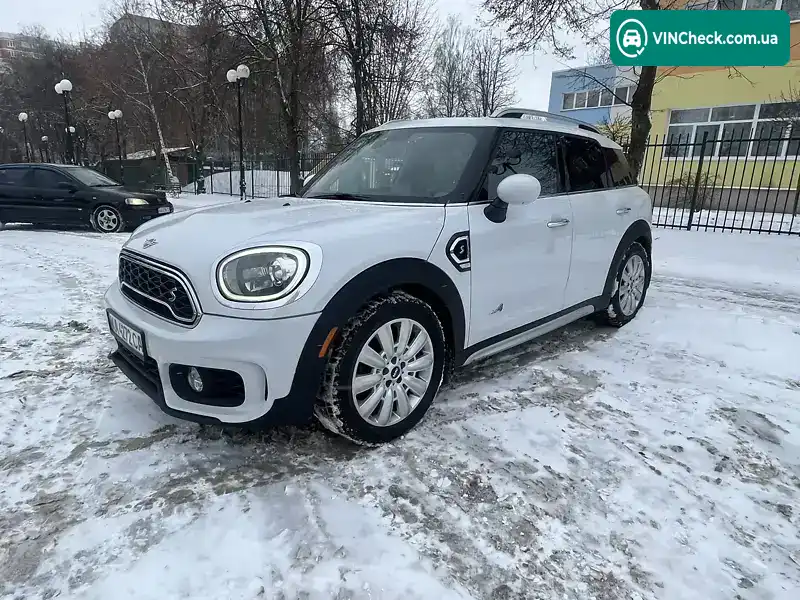 MINI Countryman 2019, фото з оголошення 1 з 21, VIN WMZYT5C56K3G94308