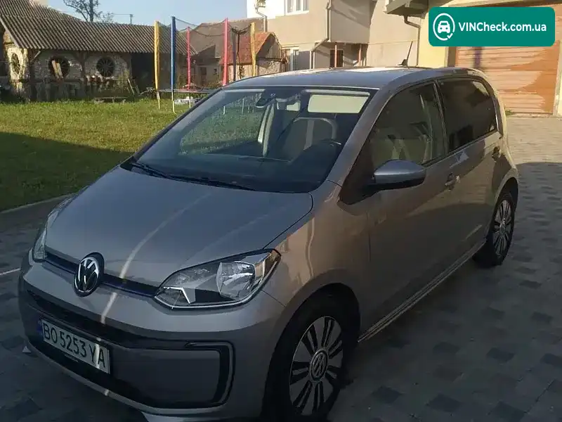 Volkswagen Up 2018, фото з оголошення 1 з 20, VIN WVWZZZAAZJD903824