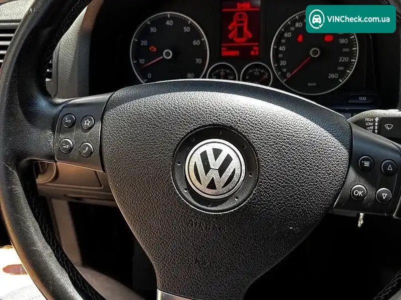 Volkswagen Golf 2008, фото з оголошення 2 з 18, VIN WVWZZZ1KZ8W280029