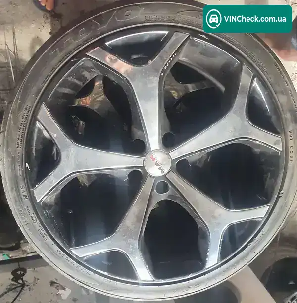 Ford Mustang 2008, фото з оголошення 1 з 20, VIN 1ZVHT80N885119463