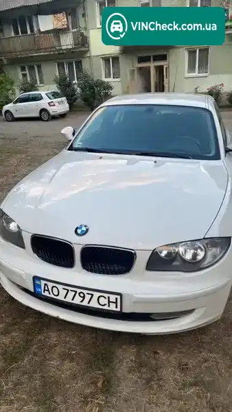 BMW 1 Series 2011, фото з оголошення 2 з 10, VIN WBAUH51080E667422