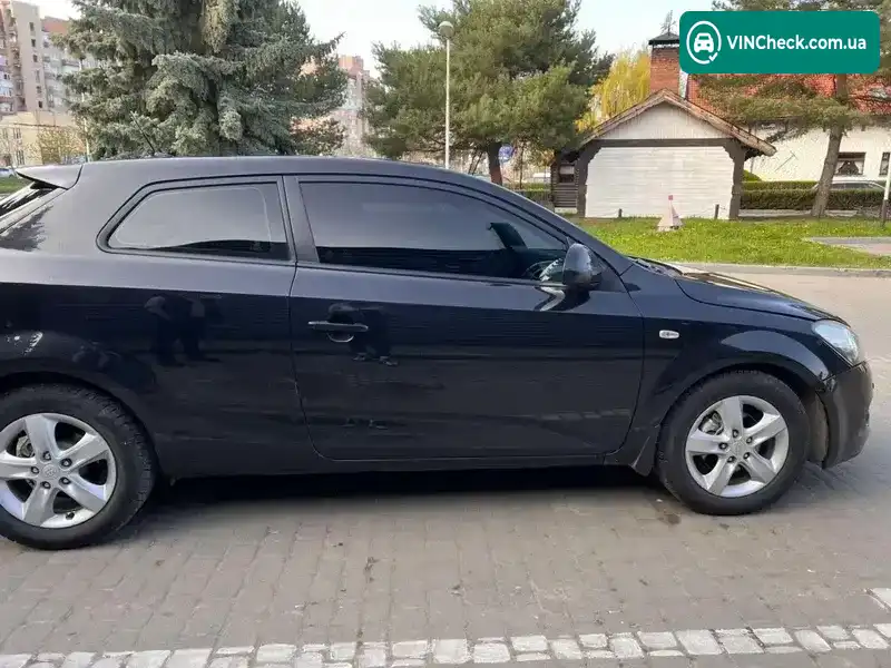Kia Ceed 2009, фото з оголошення 2 з 17, VIN Y6DFF23129L032624