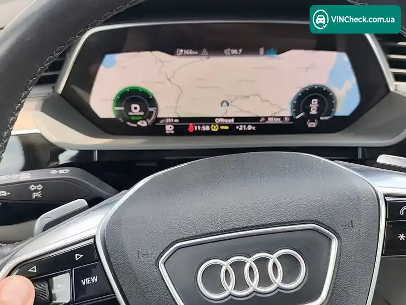 Audi Q8 e-tron 2023, фото з оголошення 2 з 18, VIN WA15AAGE4RB029281