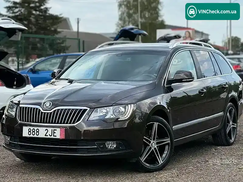 Skoda Superb 2015, фото з оголошення 2 з 19, VIN TMBLF73T1F9050047