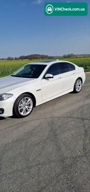 BMW 5 Series 2013, фото з оголошення 2 з 18, VIN WBA5B3C5XED534192