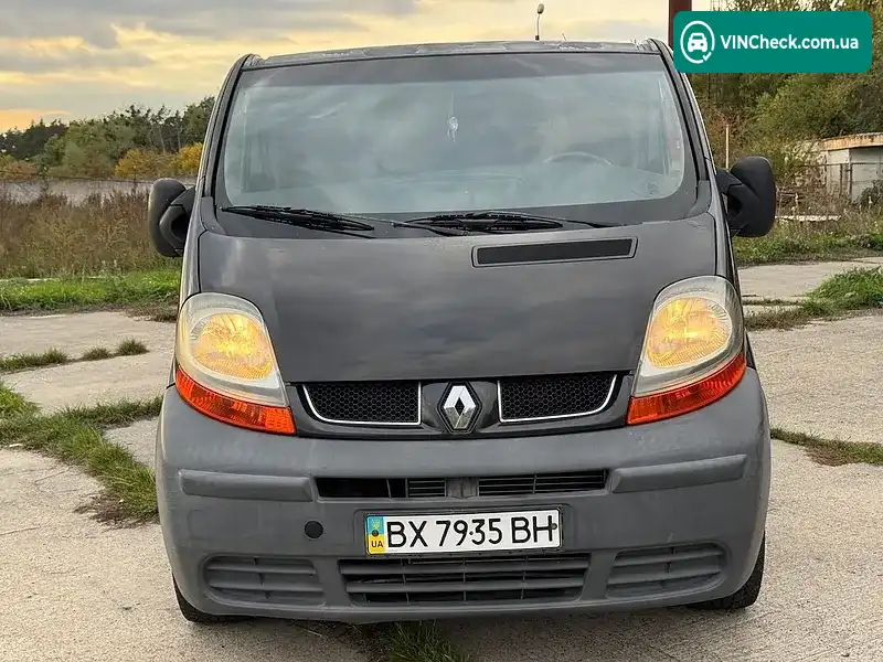 Renault Trafic 2002, фото з оголошення 2 з 18, VIN VF1FLBCB62V152125
