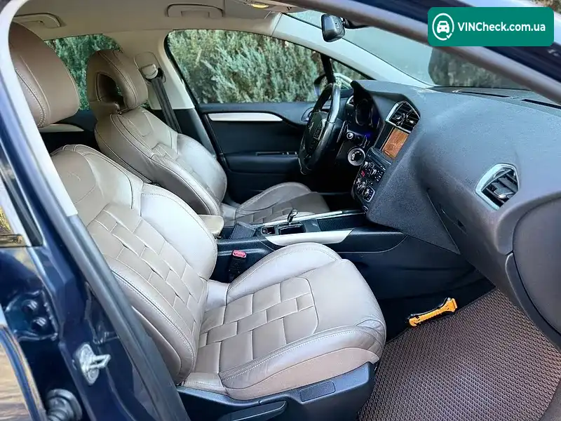 Citroen C4 2011, фото з оголошення 2 з 20, VIN VF7NC9HR8BY581874