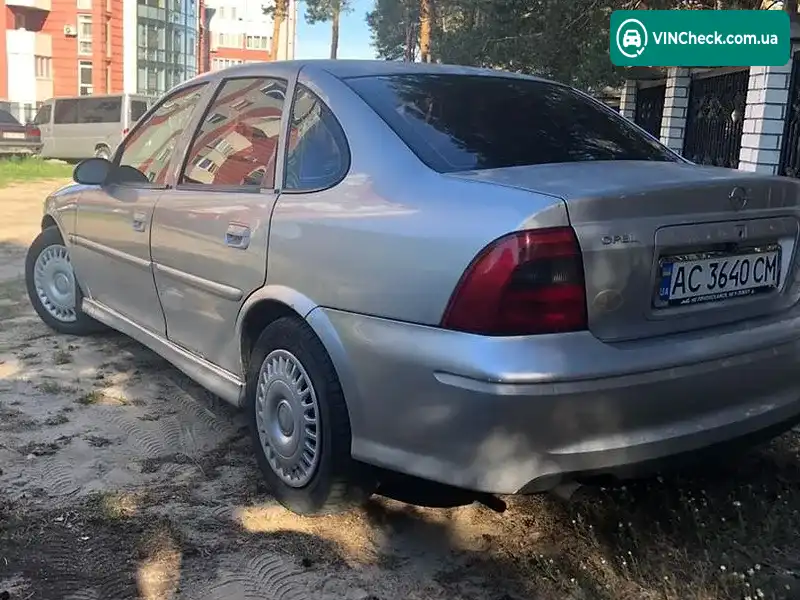 Opel Vectra 2001, фото з оголошення 1 з 5, VIN W0L0JBF1911213509