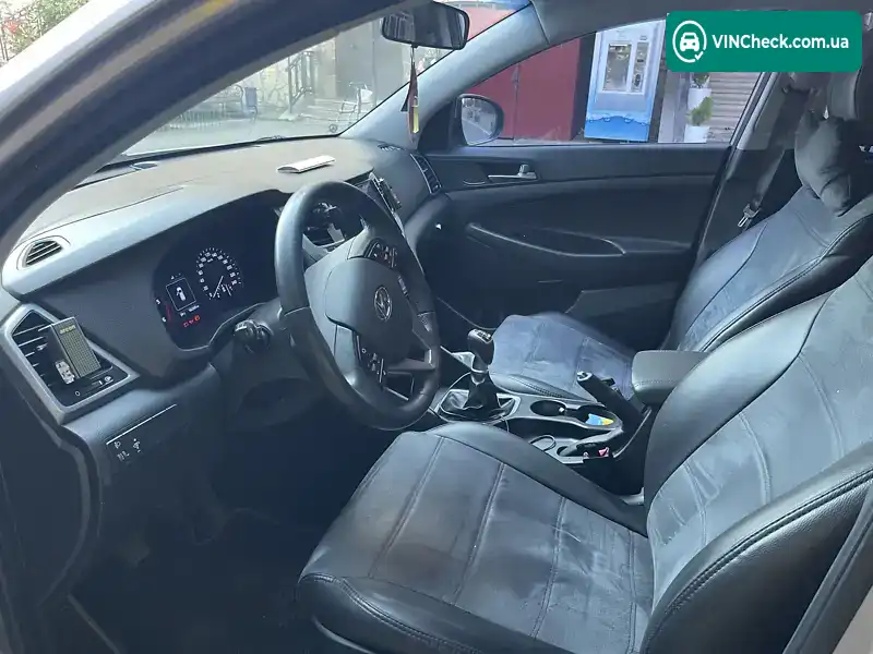Hyundai Tucson 2016, фото з оголошення 2 з 8, VIN TMAJ3815AHJ333429