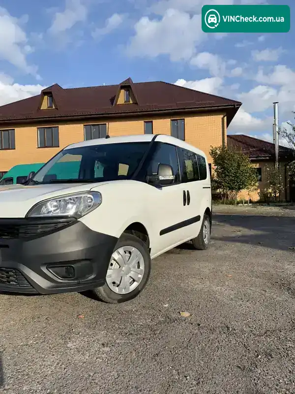 Fiat Doblo 2015, фото з оголошення 2 з 14, VIN ZFA26300006A05564