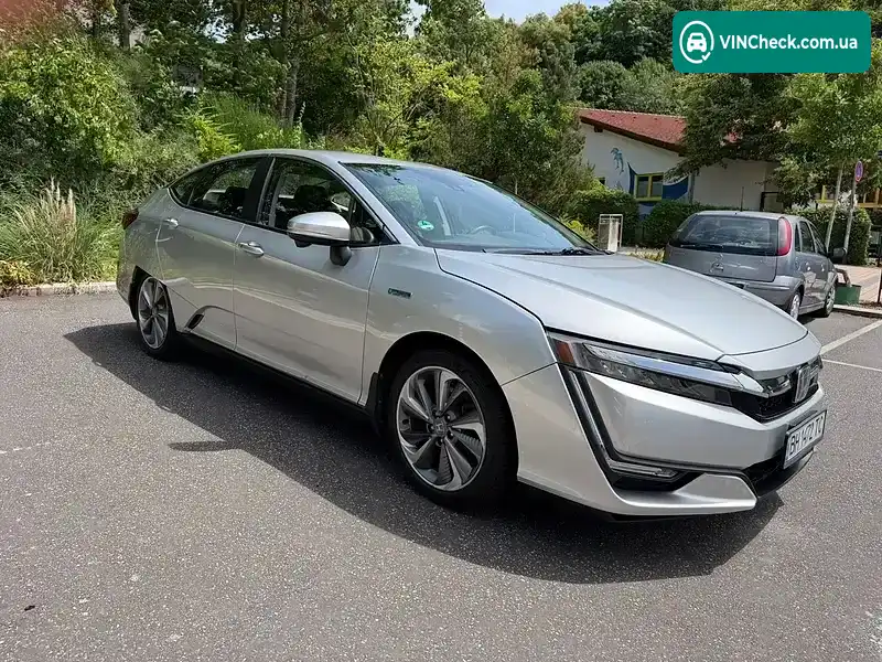 Honda Clarity 2017, фото з оголошення 2 з 20, VIN JHMZC5F30JC002603