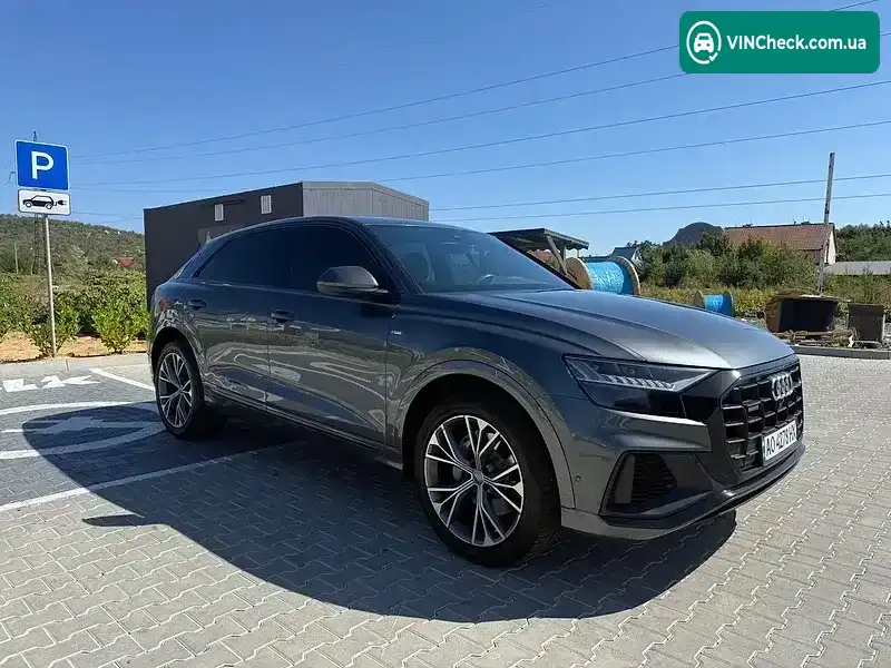 Audi Q8 2019, фото з оголошення 1 з 16, VIN WAUZZZF15KD026572