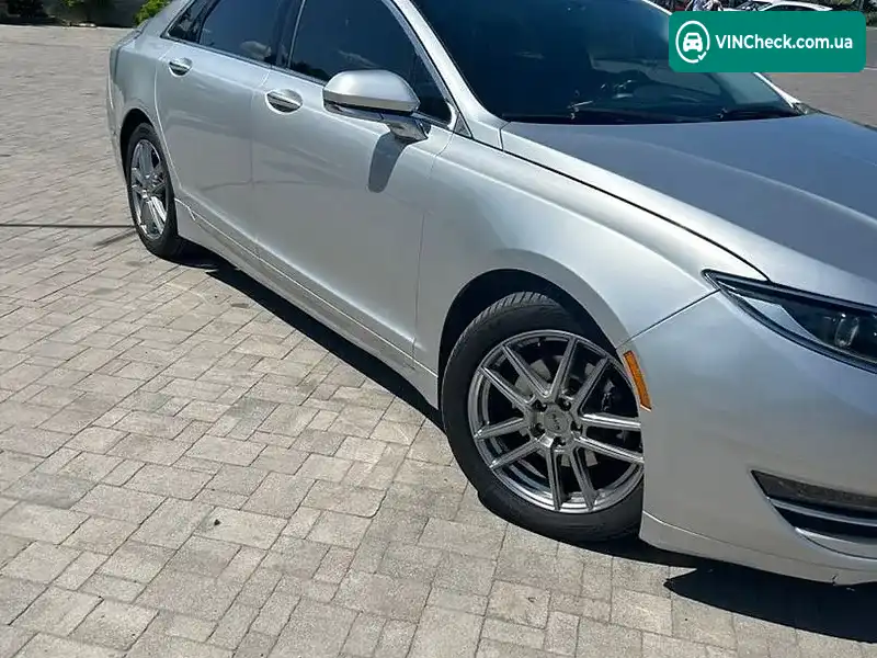 Lincoln MKZ 2016, фото з оголошення 2 з 12, VIN 3LN6L2G9XGR631684