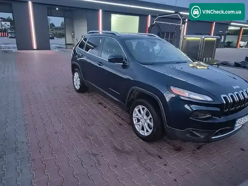 Jeep Cherokee 2017, фото з оголошення 2 з 17, VIN 1C4PJLCB2JD553415