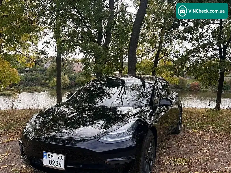 Tesla Model 3 2018, фото з оголошення 1 з 19, VIN 5YJ3E1EB5JF178553