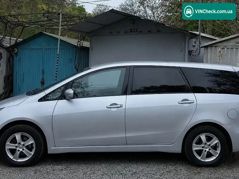 Mitsubishi Grandis 2006, фото з оголошення 2 з 21, VIN JMBLJNA8W6Z015029