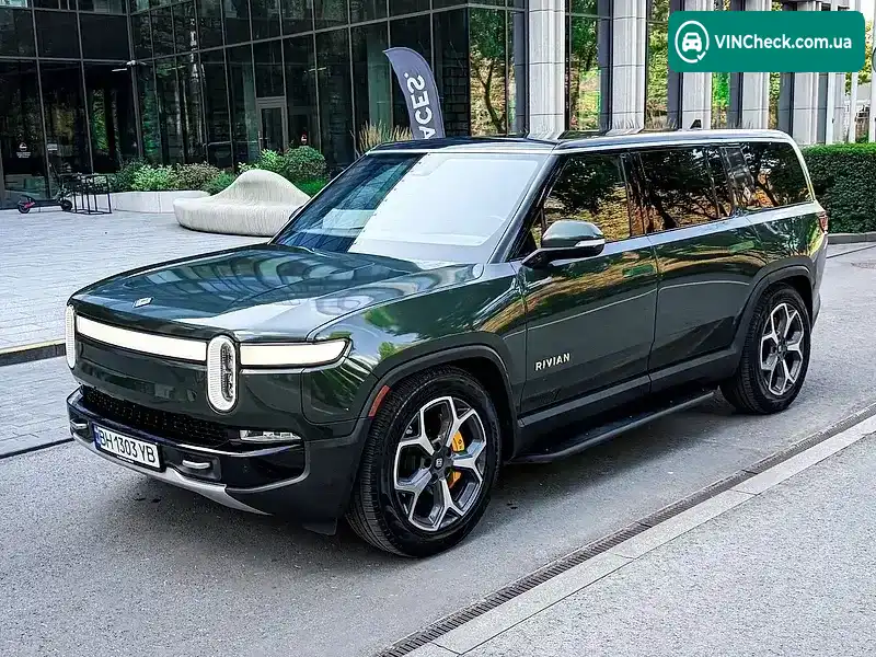 Rivian R1S 2023, фото з оголошення 2 з 20, VIN 7PDSGABA7PN018257