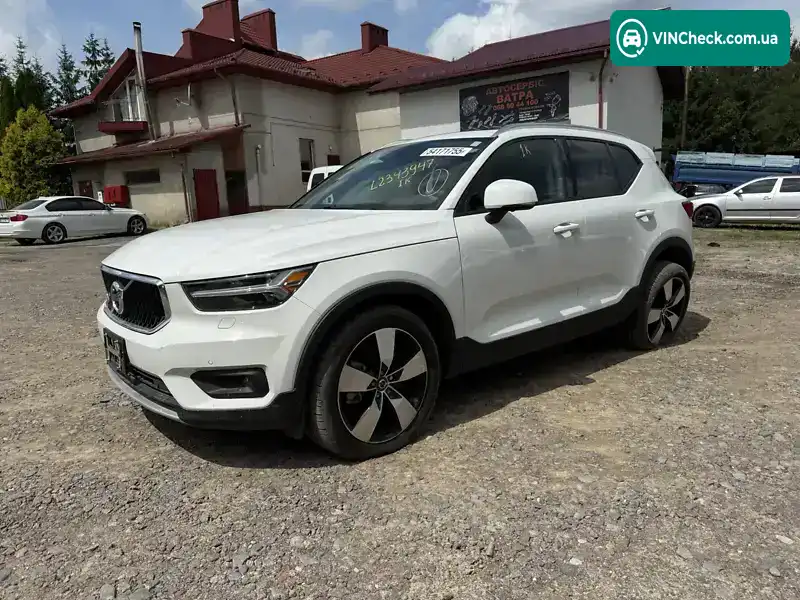 Volvo XC40 2020, фото з оголошення 2 з 20, VIN YV4162UKXL2343947