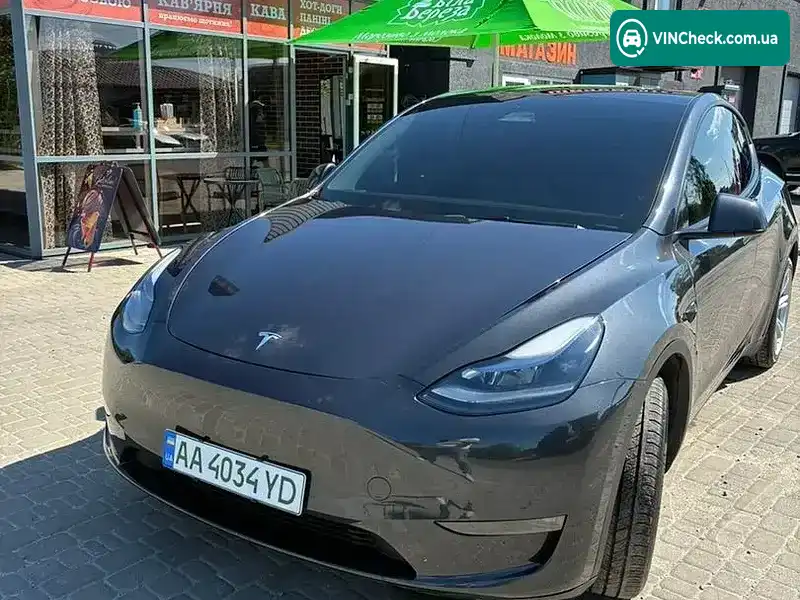Tesla Model Y 2024, фото з оголошення 2 з 20, VIN 7SAYGDED3RF092501