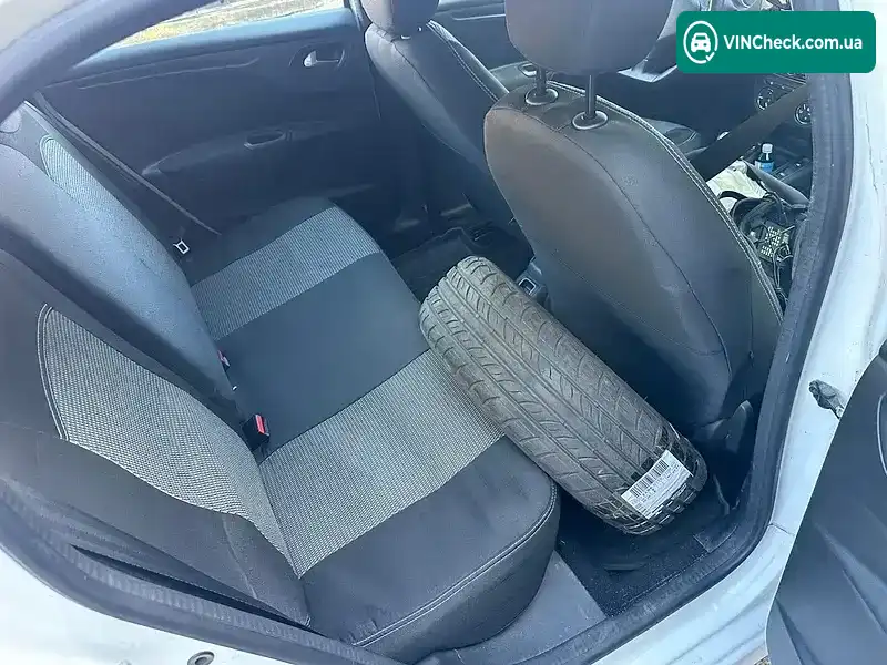 Peugeot 301 2018, фото з оголошення 2 з 10, VIN VF3DDHMZ6JJ797768