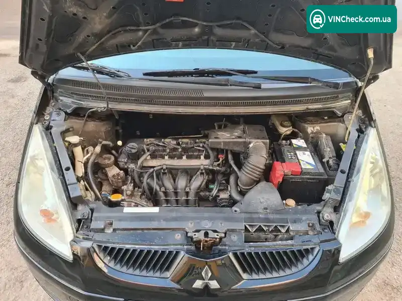 Mitsubishi Colt 2005, фото з оголошення 2 з 21, VIN XMCXNZ34A5F067248