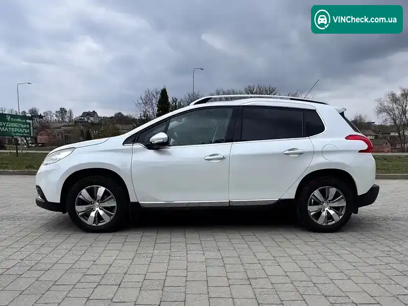 Peugeot 2008 2014, фото з оголошення 2 з 8, VIN VF3CU5FS9EY100108