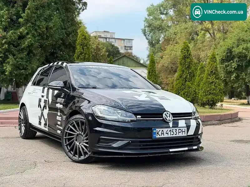 Volkswagen Golf 2017, фото з оголошення 2 з 20, VIN 3VW217AU6HM071466
