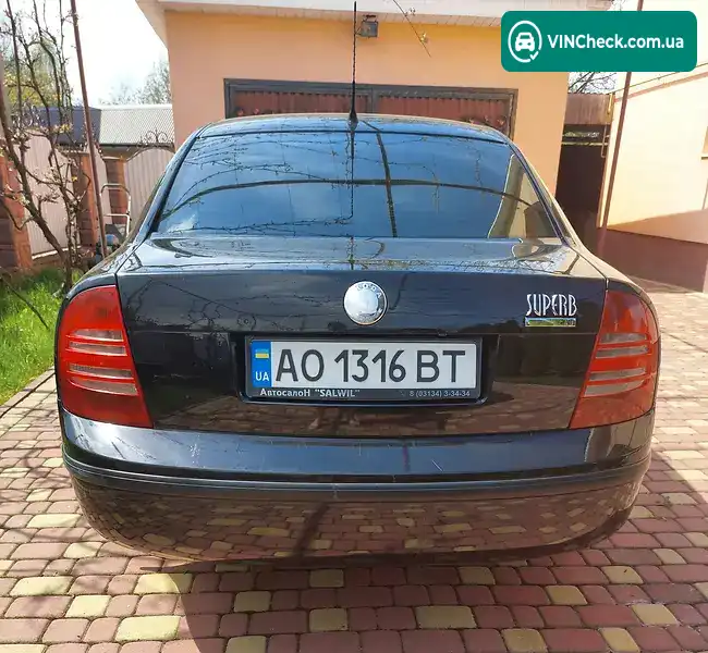 Skoda Superb 2003, фото з оголошення 2 з 3, VIN TMBDE23U439016411