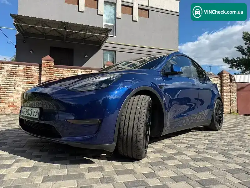 Tesla Model Y 2022, фото з оголошення 1 з 14, VIN 7SAYGDEF7NF372272