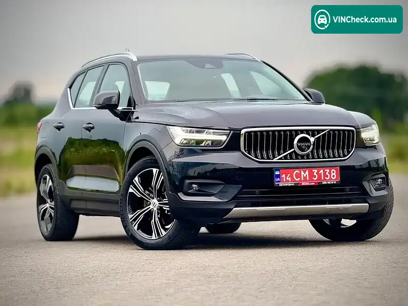 Volvo XC40 2021, фото з оголошення 1 з 20, VIN YV1XZK9VCM2470697