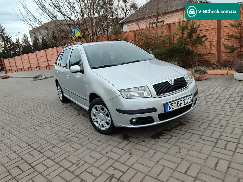 Skoda Fabia 2007, фото з оголошення 2 з 20, VIN TNBJD26Y074193917
