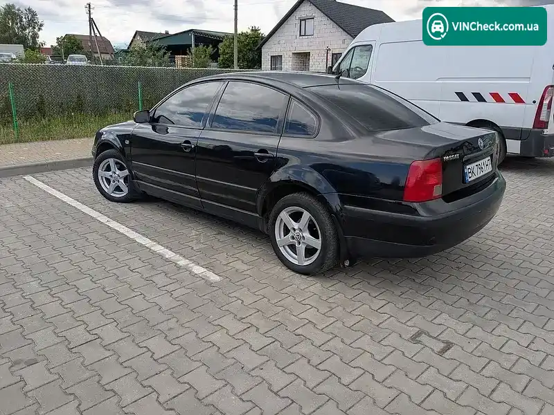 Volkswagen Passat 1997, фото з оголошення 1 з 20, VIN WVWZZZ3BZVP112404
