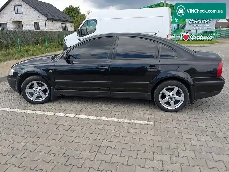 Volkswagen Passat 1997, фото з оголошення 2 з 20, VIN WVWZZZ3BZVP112404