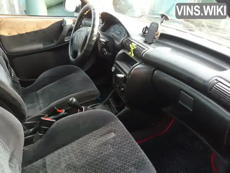 Opel Astra 1996, фото з оголошення 2 з 7, VIN W0L000051V8046665