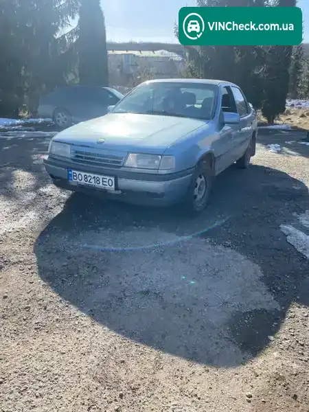 Opel Vectra 1989, фото з оголошення 1 з 11, VIN W0L000087K5147641