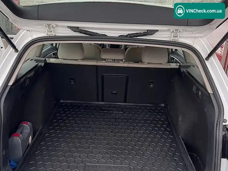 Volkswagen Golf 2015, фото з оголошення 1 з 20, VIN 3VWC17AU1GM515954