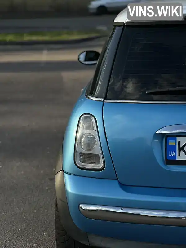 MINI Hatch 2004, фото з оголошення 2 з 15, VIN WMWRC31010TB94356