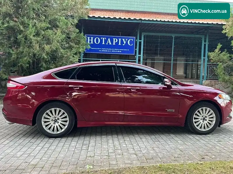 Ford Fusion 2014, фото з оголошення 2 з 20, VIN 3FA6P0SU6ER398205