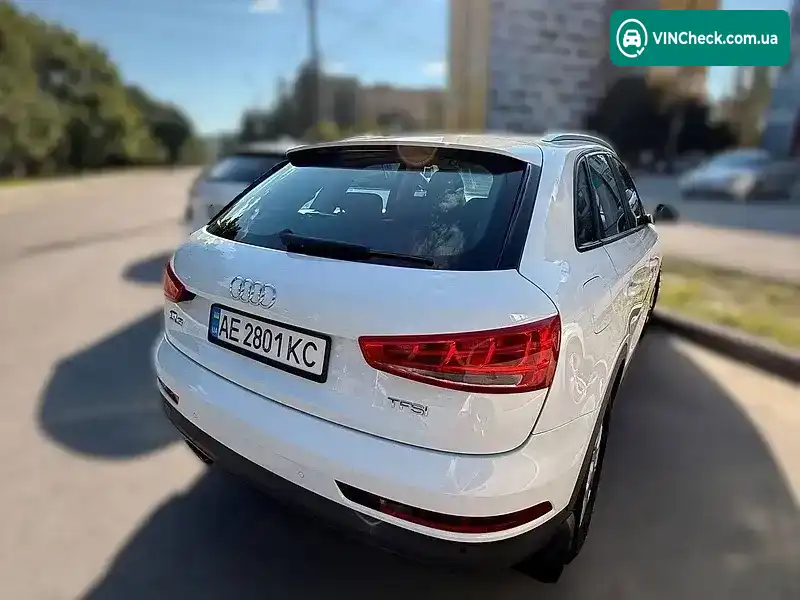 Audi Q3 2018, фото з оголошення 2 з 20, VIN WAUZZZ8U1JR046827