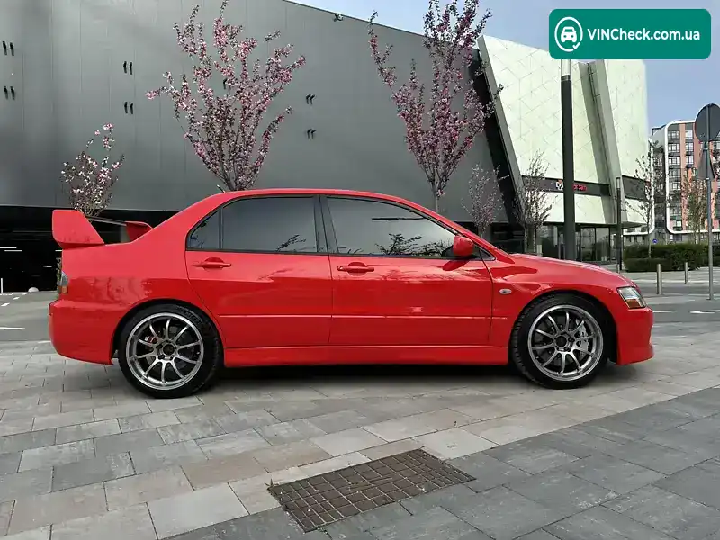 Mitsubishi Lancer Evolution 2006, фото з оголошення 2 з 13, VIN JMBSJCT9A7U000229