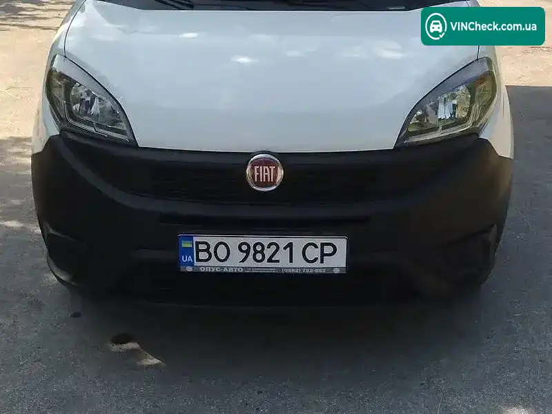 Fiat Doblo 2019, фото з оголошення 2 з 12, VIN ZFA26300006N45749