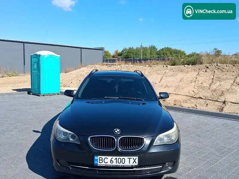 BMW 5 Series 2007, фото з оголошення 2 з 20, VIN WBAPX31010CX39917