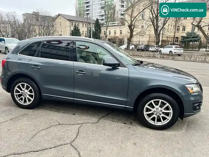 Audi Q5 2009, фото з оголошення 1 з 10, VIN WA1LKAFP8AA036283